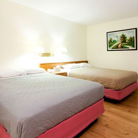 Horizon Motel Saint Albert Buitenkant foto